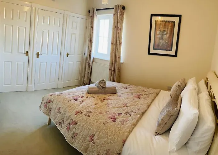 Workers Retreat - Sea View & Parking