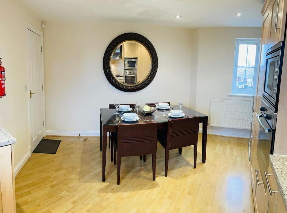 Workers Retreat - Sea View & Parking Hartlepool